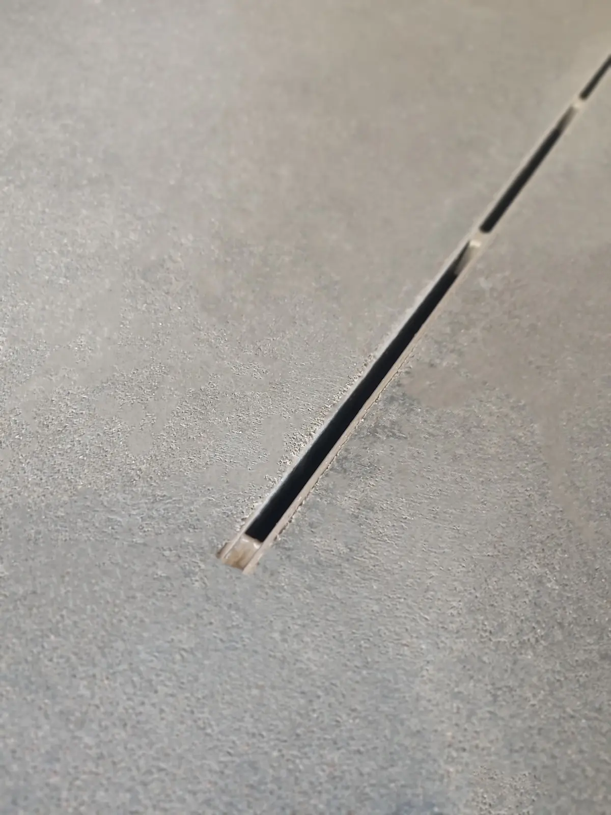 Caniveau à fente en acier inoxydable pour garage